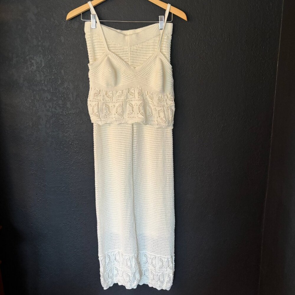 NWT - Pink Rose Crochet Knit Two Piece Set - White (Size M)